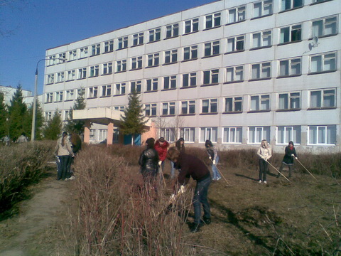 13:58 В Ленинском районе г. Чебоксары "чистый четверг" в самом разгаре